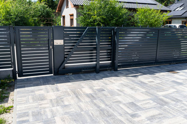 Best Residential Driveway Paver Services  in Muscle Shos, AL
