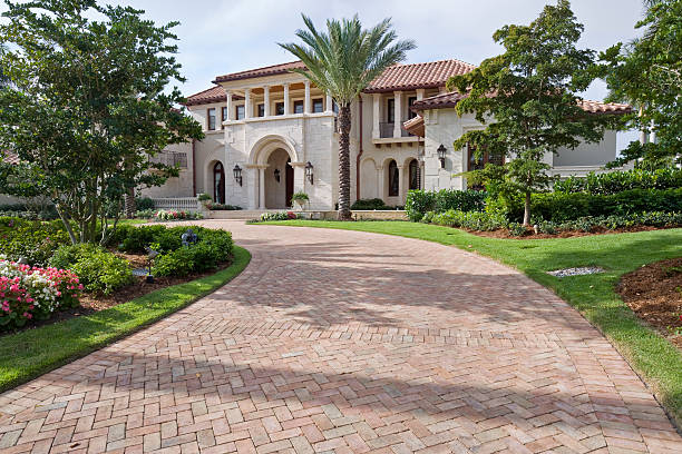 Best Driveway Pavers Near Me  in Muscle Shos, AL